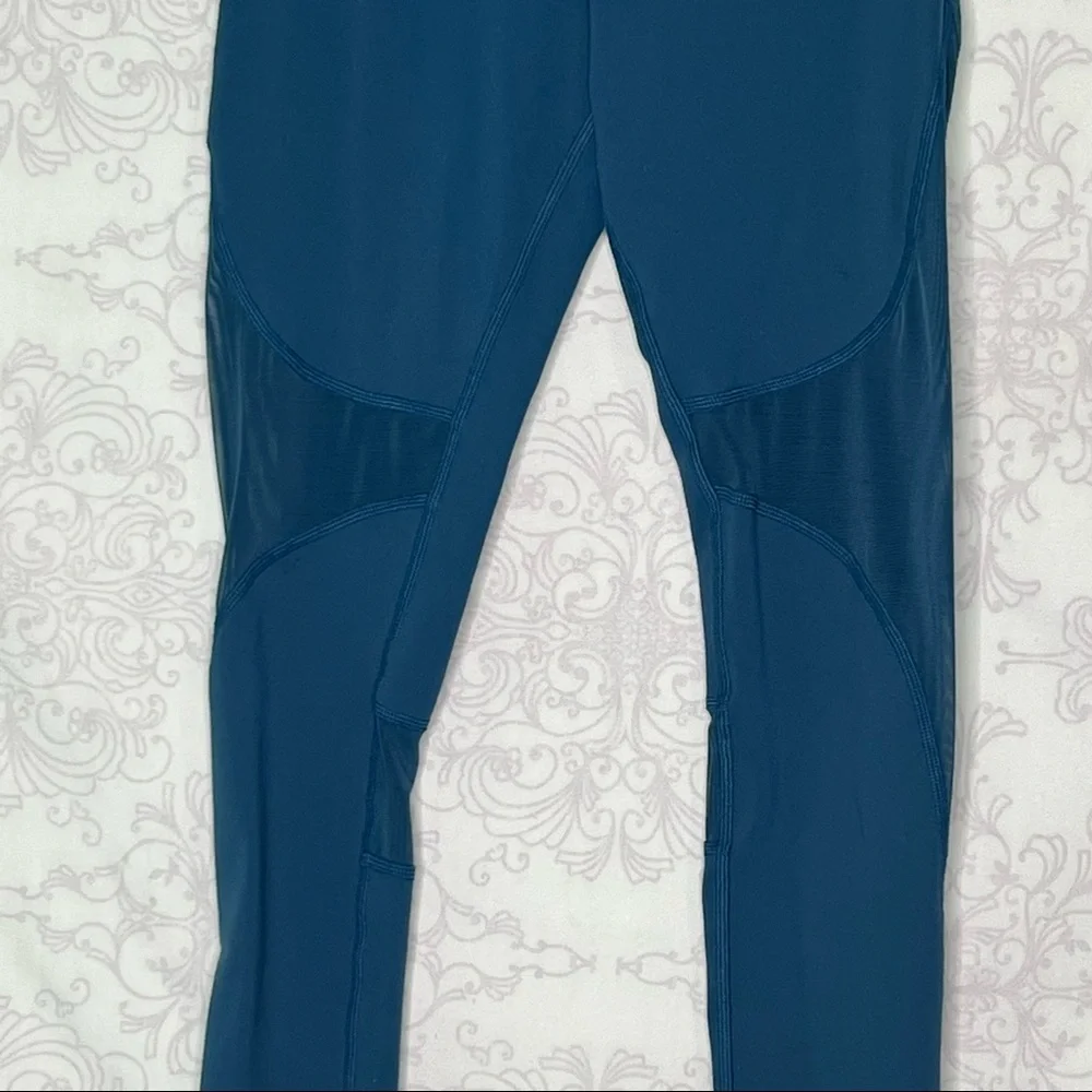 ALO Yoga Women’s Small Coast Stirrup Mesh Full Length Leggings Size Small